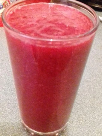 Easy Steps to Prepare Recipe Paw paw, Red apples, Water melon and frozen Pineappe Smoothie that is Delicious, Tasty}