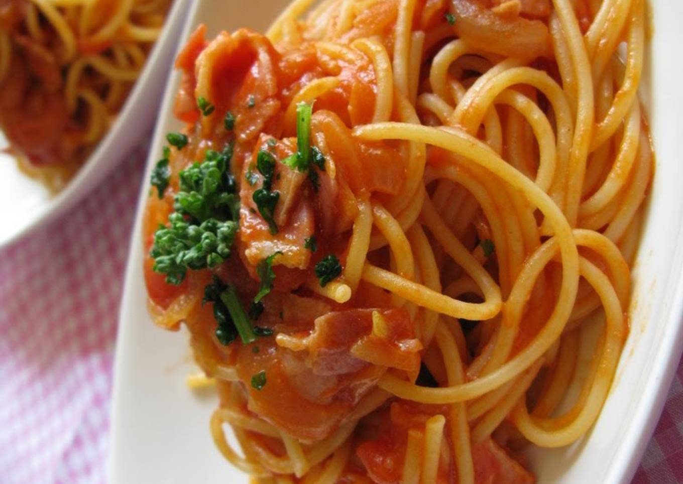 Irresistible Tomato Sauce Pasta