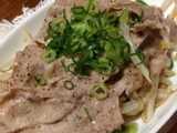 steamed pork bean sprouts