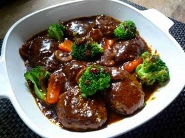 Recipe Delicious Hamburgers Simmered In Demi-glace Sauce the  Makes Drooling Makes you drool