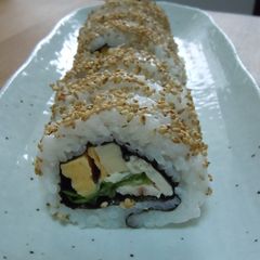 A picture of ◎California Rolls with Cheese◎.