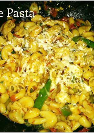 A picture of Cheese pasta - South Indian Style.