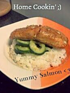 A picture of Baked Brown Sugar Glazed Salmon.
