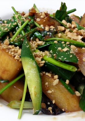 A picture of LG's Winter Gourd With Wood Ear.