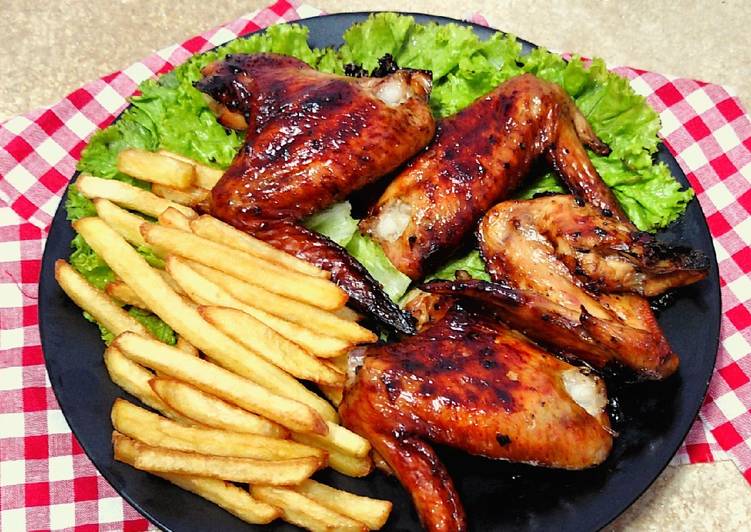 Langkah Mudah untuk Menyajikan Blackpepper Chicken Wings, Menggugah Selera