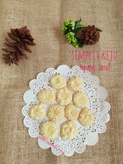 Foto resep Semprit Keju Tepung Larut