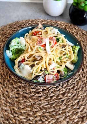 Une photo de Spaghetti brocolis et fromage de chèvre