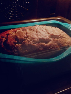 Una foto de Pan de plátano sin / con gluten con nueces estilo Starbucks
