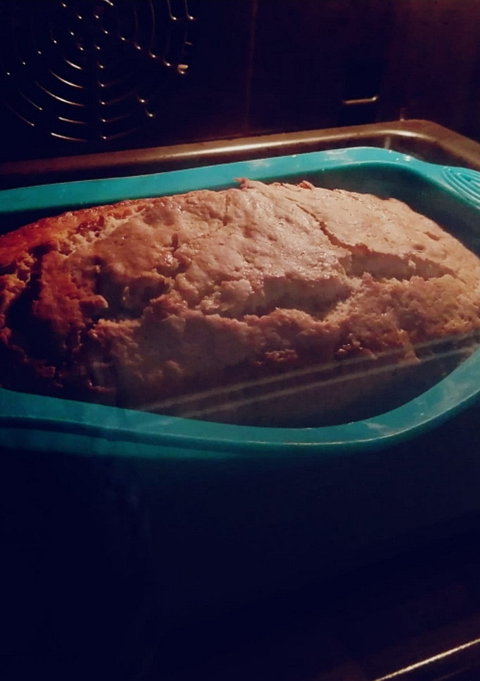 Una foto de Pan de plátano sin / con gluten con nueces estilo Starbucks