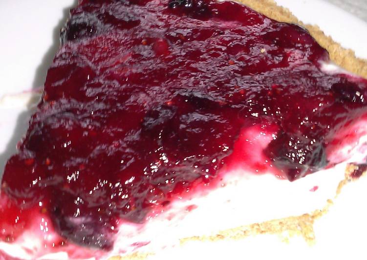 Cranberry Dream Pie