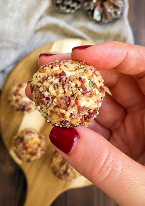 Una foto de Bombones de queso de cabra