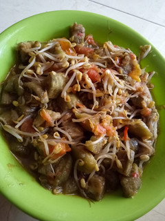 Foto resep Tumis terong toge ala anak kos