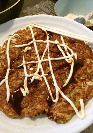 A picture of Okonomiyaki with Okara Powder.