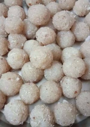 নারকেল নাড়ু রেসিপির প্রধান ছবি
