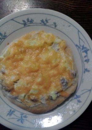 A picture of Breakfast Pizza Minis (quick & easy).