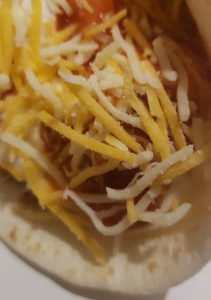A picture of Chicken taco.