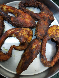 ஃபிஷ் ஃப்ரை(fish fry recipe in tamil) செய்முறை முக்கிய புகைப்படம்