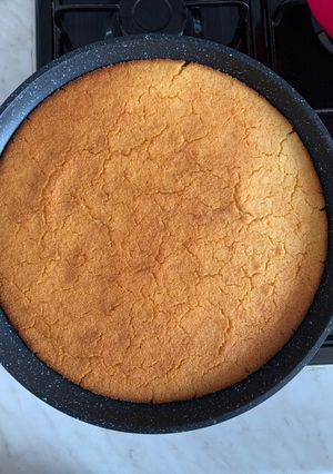 Une photo de Harcha (galette de semoule)