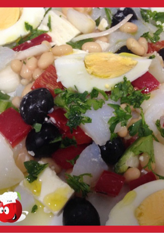 Una foto de Ensalada de alubias y bacalao