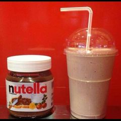 A picture of Nutella Milk shake.