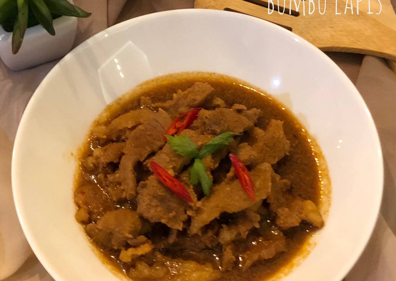 Daging Sapi Bumbu Lapis