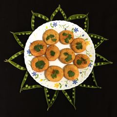 A picture of Green Peas Kachori.