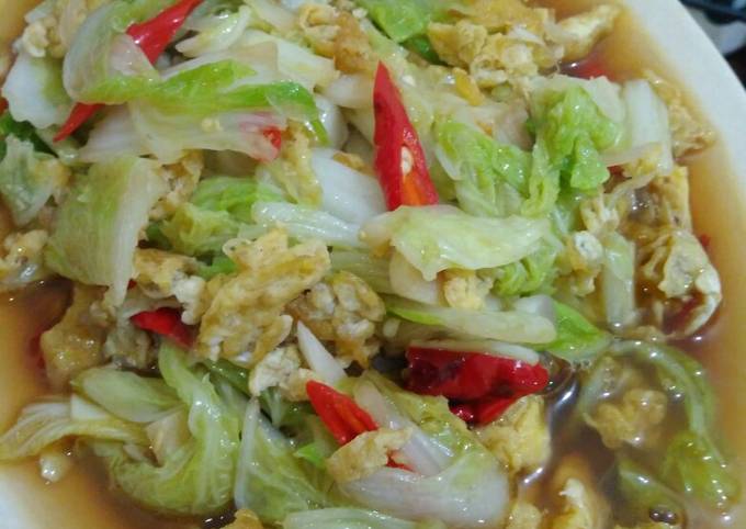 Resep Tumis Sawi Putih Telur oleh tastee kitchen Cookpad