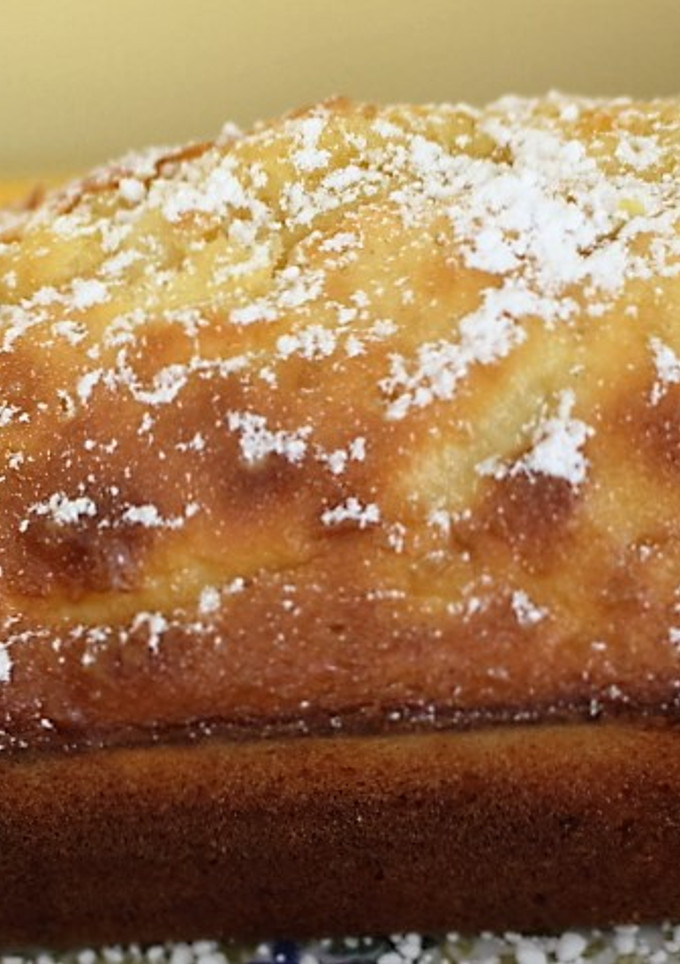 Una foto de Pastel de limón y manzana sin grasa