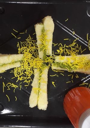 ઢોકળા સેન્ડવિચ (dhokla sandwich recipe in gujarati) રેસીપી મુખ્ય ફોટો
