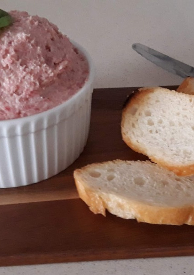 Una foto de Paté de salami