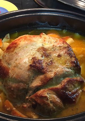 A picture of Pork Leg in a Roaster.