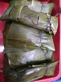 Lontong isi (Kentang, Wortel, dan Baso Sapi)
