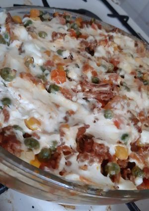 Húsos zöldség szarvacskával recept fotója