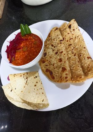 A picture of Dhaba style Daal fry.