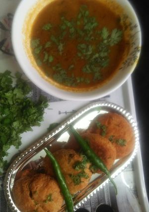 खस्ता कचौरी रेसिपी मुख्य फोटो