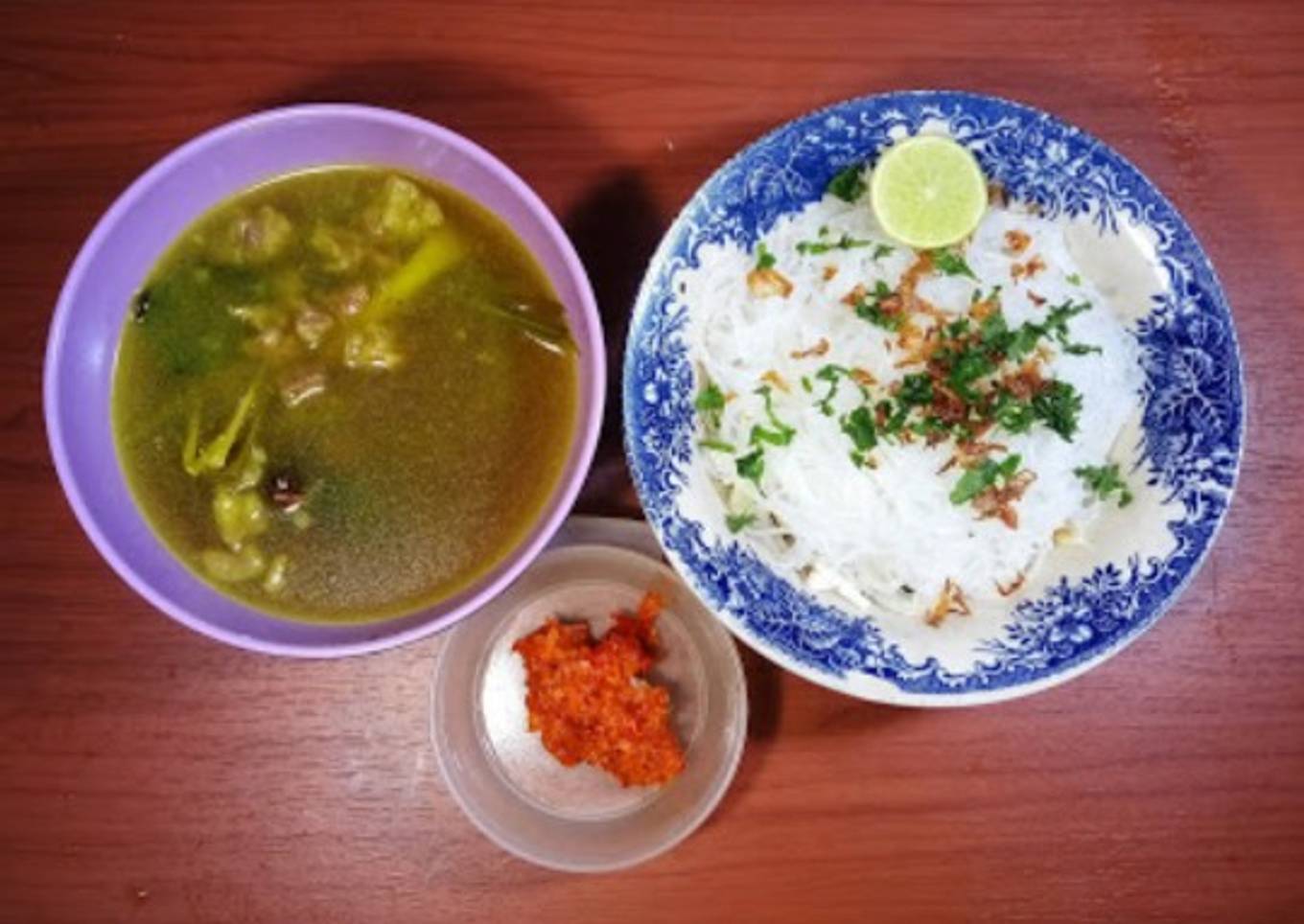 Soto daging kuah bening