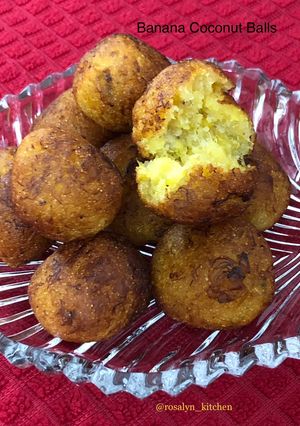 A picture of Banana Coconut Balls.