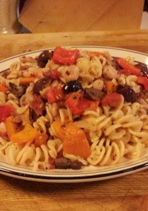 A picture of Shrimp Pasta a la Carbonara with Peppers and Mushrooms.