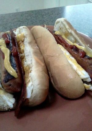 A picture of Bacon Curry Eggs & Cheese Hotdogs.