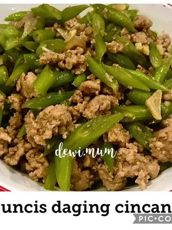 Langkah Gampang Menyiapkan Resep  Buncis cah daging cincang yang Bikin Ngiler, Enak Banget
