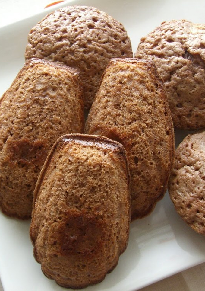 A picture of Walnut and Chocolate Madeleines.