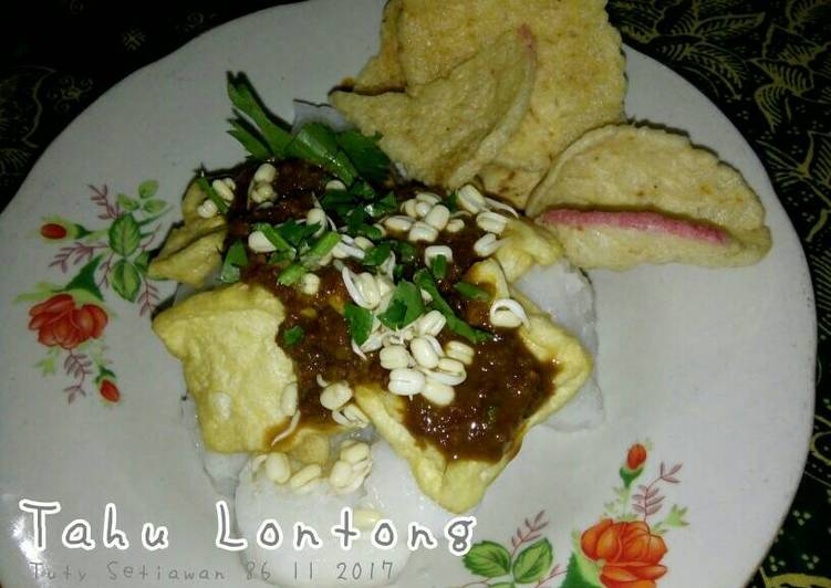 Tahu Lontong