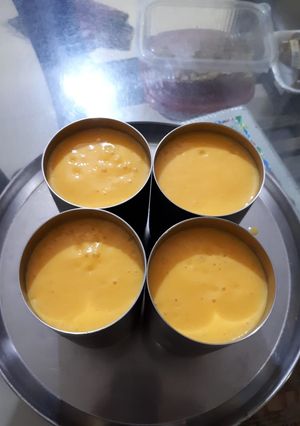 A picture of Mango Lassi.