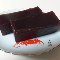 A picture of Kaki (Persimmon) Yokan.