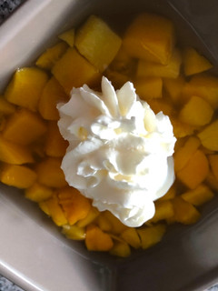 Una foto de Duraznos con crema