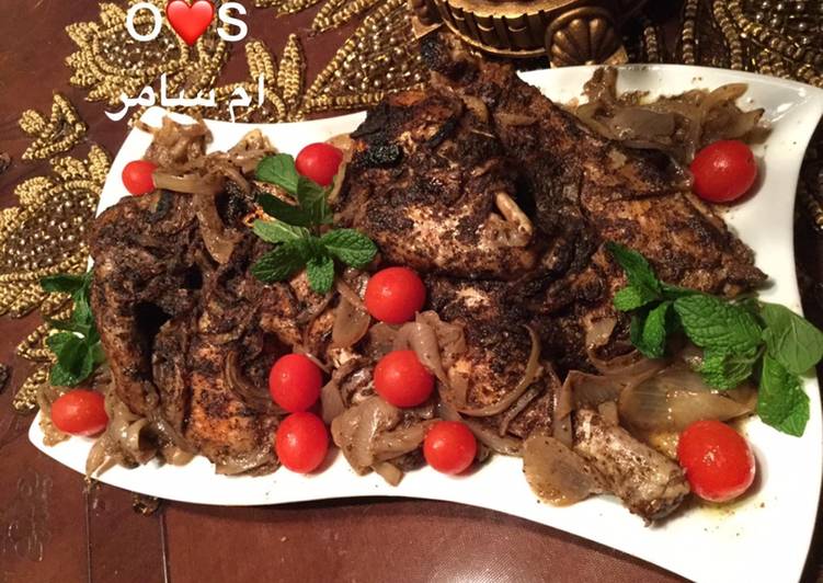 دجاج مشوي بالسماق والبصل