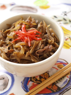 A picture of Easy Pork Rice Bowl in the Microwave.