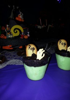 A picture of Rise from the grave.