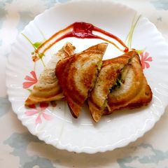 A picture of Avocado sandwich.
