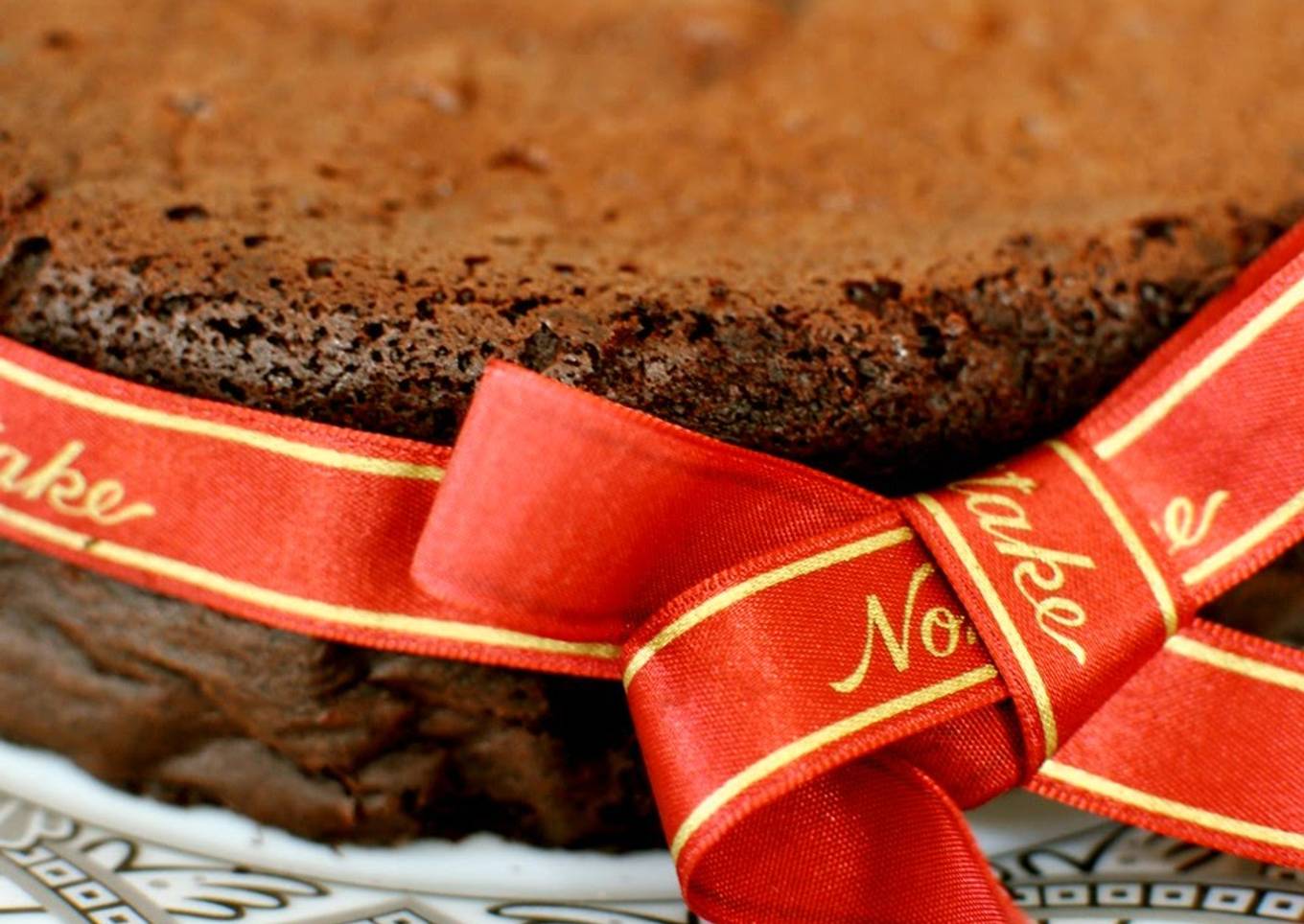 Melt-in-your-mouth Gateau au Chocolate